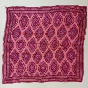 Vera 100% Silk Scarf 21x21" Square pink Moroccan Tile pattern Paisley